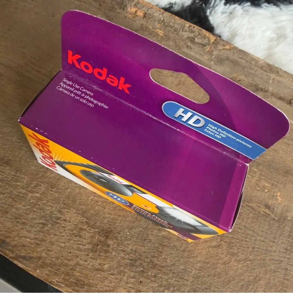 NOS Kodak EXPIRED disposable camera HD 27 exposure power flash